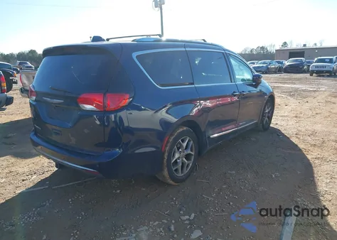 2017 Chrysler Pacifica Touring-L Plus z USA, uszkodzony, nr VIN 2C4RC1EG3HR594630